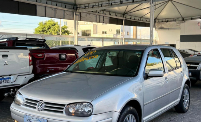 VW - VolksWagen Golf 1.6Mi/ 1.6Mi Gener./Black & Silver 2003 Gasolina