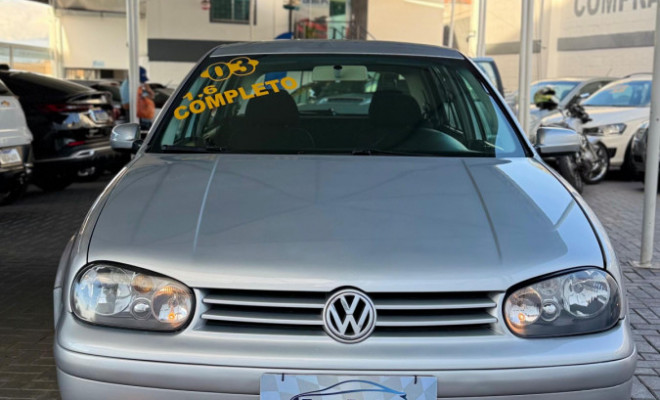 VW - VolksWagen Golf 1.6Mi/ 1.6Mi Gener./Black & Silver 2003 Gasolina-1