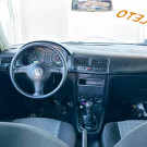 VW - VolksWagen Golf 1.6Mi/ 1.6Mi Gener./Black & Silver 2003 Gasolina-8