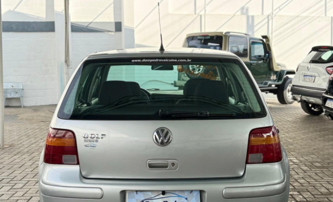 VW - VolksWagen Golf 1.6Mi/ 1.6Mi Gener./Black & Silver 2003 Gasolina-4
