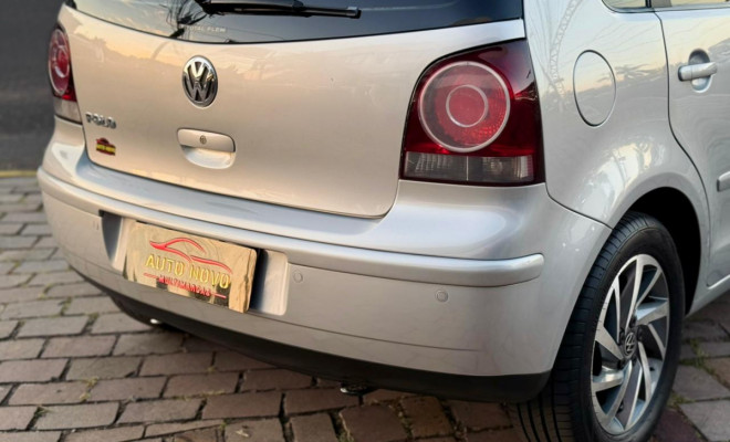 VW - VolksWagen Polo 1.6 Mi/S.Ouro 1.6 Mi Tot.Flex 8V 5p 2008 Flex-6