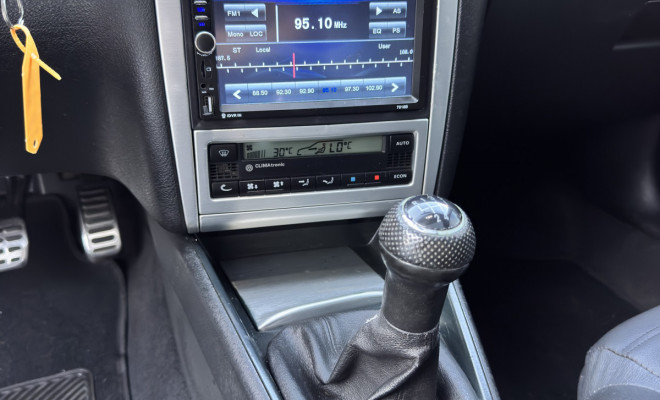 VW - VolksWagen Golf Sportline 1.6 Mi Total Flex 8V 4p 2010 Flex-12