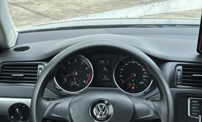 JETTA TRENDLINE 1.4 TSI AUT. 2016 | DESEMPENHO, CONFORTO E UM DOS MELHORES CUSTO‑BENEFÍCIO DA CATEGORIA!-3