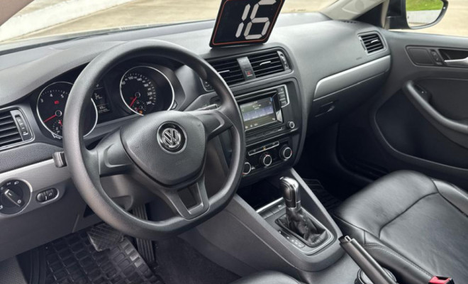 JETTA TRENDLINE 1.4 TSI AUT. 2016 | DESEMPENHO, CONFORTO E UM DOS MELHORES CUSTO‑BENEFÍCIO DA CATEGORIA!-6