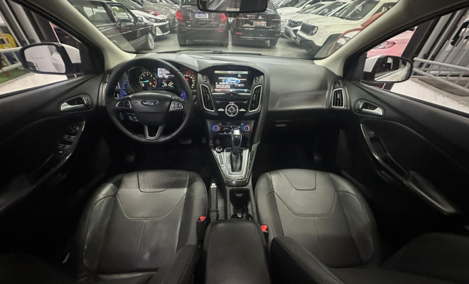 Ford Focus 2.0 16V/SE/SE Plus Flex 5p Aut. 2016 Flex-5