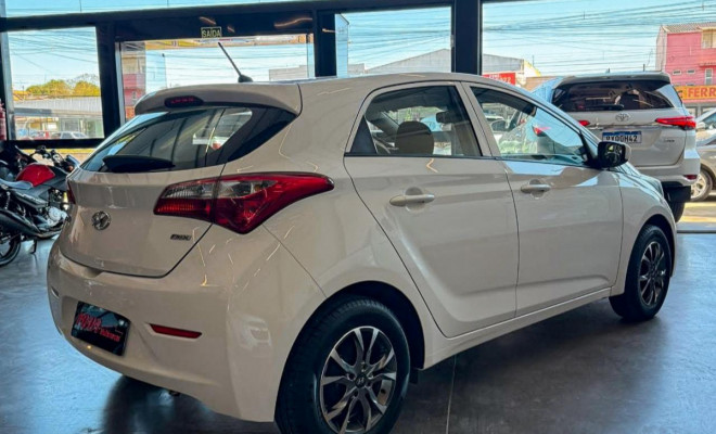 Hyundai HB20 Comf./C.Plus/C.Style 1.0 Flex 12V 2015 Flex-1