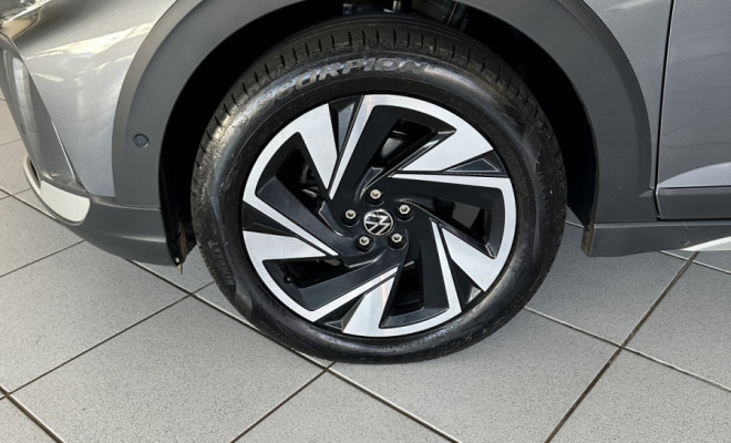 VW - VolksWagen Nivus Highline 1.0 200 TSI Flex Aut. 2026 Flex-4