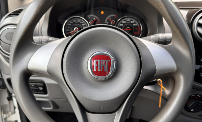 Fiat Palio ATTRACTIVE 1.0 EVO Fire Flex 8v 5p 2013 Flex-8