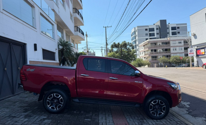 Toyota Hilux CD SRV 4x4 2.8 TDI Diesel Aut. 2021 Diesel-2