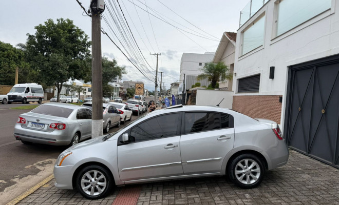 Nissan Sentra SL 2.0/ 2.0 Flex Fuel 16V Aut. 2012 Flex-3