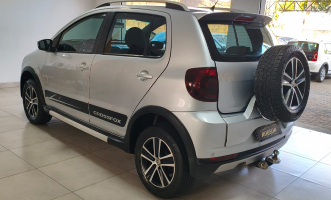 VW - VolksWagen CROSSFOX 1.6 Mi Total Flex 8V 5p 2011 Flex-4