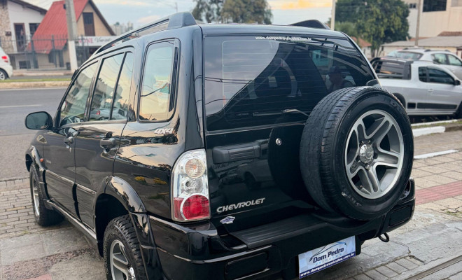 GM - Chevrolet TRACKER 2.0 16v 128cv MPFI 4x4 5p 2009 Gasolina-4