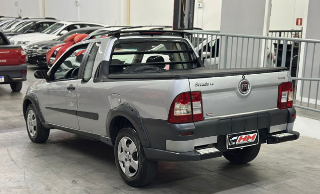Fiat Strada Trekking 1.4 mpi Fire Flex 8V CE 2010 Flex-0