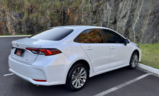 Toyota Corolla XEi 2.0 Flex 16V Aut. 2023 Flex-2