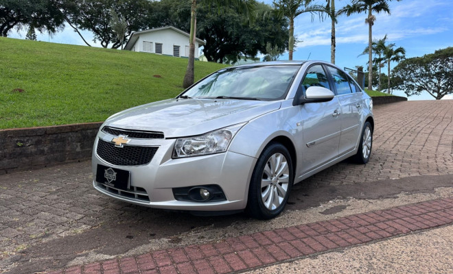 GM - Chevrolet CRUZE LTZ 1.8 16V FlexPower 4p Aut. 2013 Flex-1
