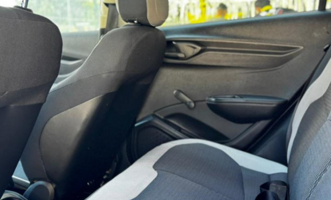 GM - Chevrolet ONIX HATCH LT 1.0 8V FlexPower 5p Mec. 2016 Flex-7