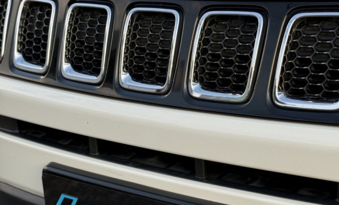 Jeep COMPASS LONGITUDE 2.0 4x2 Flex 16V Aut. 2018 Flex-4