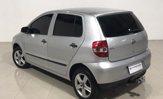 VW - VolksWagen Fox Plus 1.0Mi/ 1.0Mi Total Flex 8V 4p 2005 Flex-2
