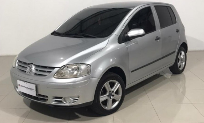 VW - VolksWagen Fox Plus 1.0Mi/ 1.0Mi Total Flex 8V 4p 2005 Flex-0