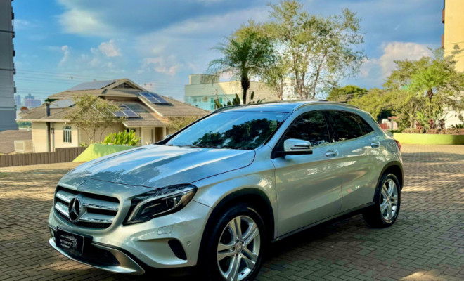 Mercedes-Benz GLA 200 Vision 1.6/1.6 TB 16V Flex Aut. 2015 Flex-0