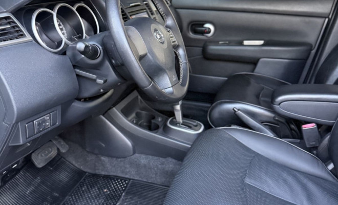 Nissan TIIDA SL 1.8/1.8 Flex 16V Aut. 2012 Flex-6