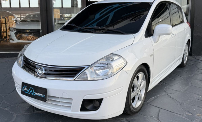 Nissan TIIDA SL 1.8/1.8 Flex 16V Aut. 2012 Flex