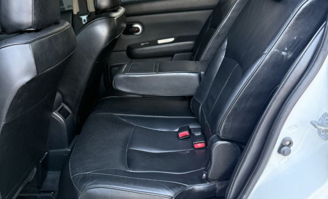 Nissan TIIDA SL 1.8/1.8 Flex 16V Aut. 2012 Flex-8