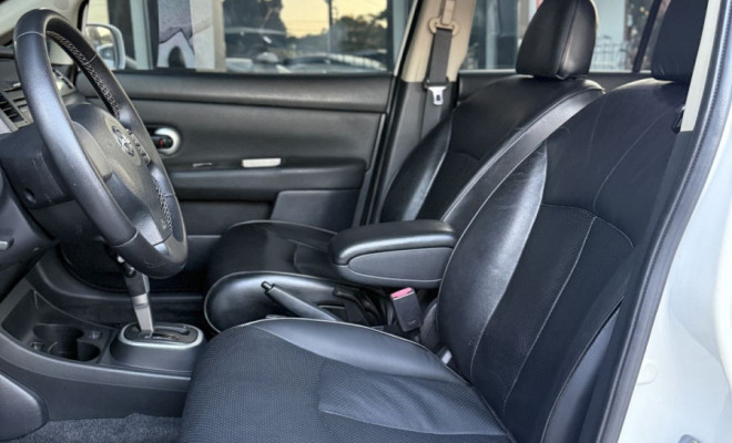 Nissan TIIDA SL 1.8/1.8 Flex 16V Aut. 2012 Flex-7