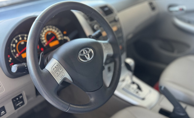 Toyota Corolla XEi 2.0 Flex 16V Aut. 2013 Flex-2