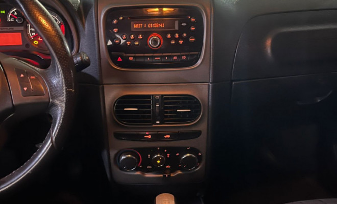 Fiat Idea Advent./ Adv.LOCKER 1.8 mpi Flex 5p 2014 Flex-9