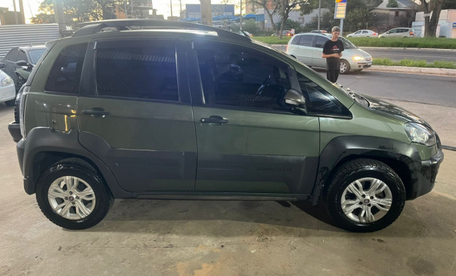 Fiat Idea Advent./ Adv.LOCKER 1.8 mpi Flex 5p 2014 Flex-3