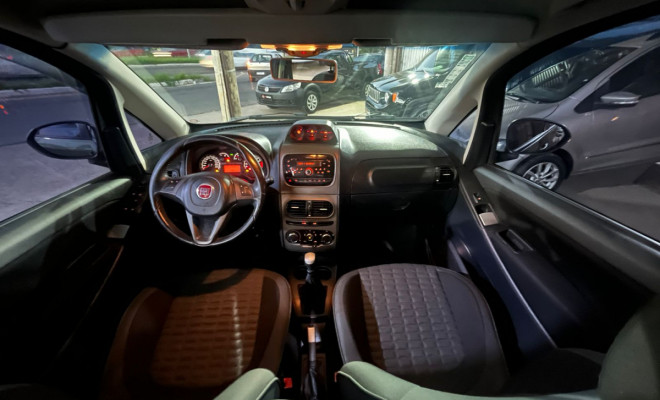 Fiat Idea Advent./ Adv.LOCKER 1.8 mpi Flex 5p 2014 Flex-7