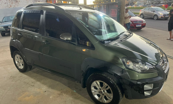 Fiat Idea Advent./ Adv.LOCKER 1.8 mpi Flex 5p 2014 Flex-0