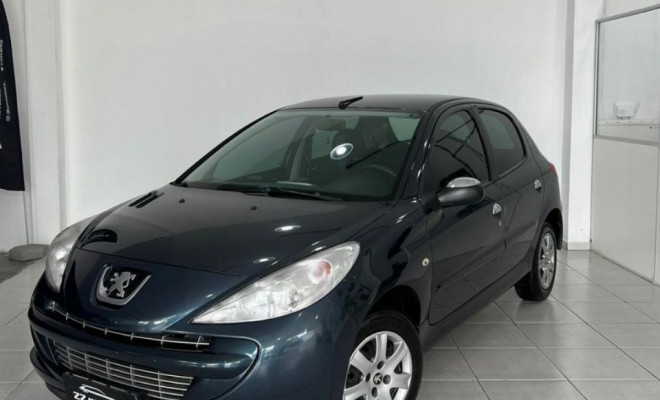 Peugeot 207 XR 1.4 Flex 8V 5p 2012