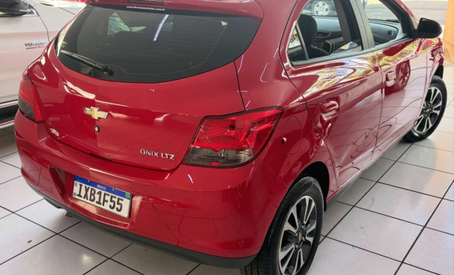 GM - Chevrolet ONIX HATCH LTZ 1.4 FlexPower 2016-3