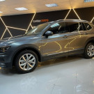 VW - VolksWagen TIGUAN Allspac Comf 250 TSI 1.4 2019 Flex  7Lugares-1