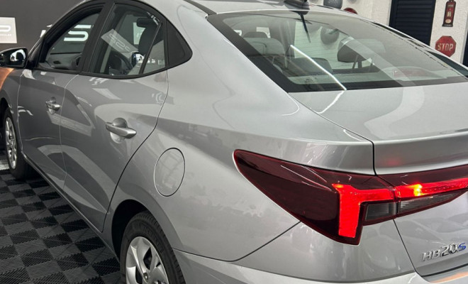 Hyundai HB20S Comfort Plus 1.0 Flex 12V Mec. 2025 Flex-7