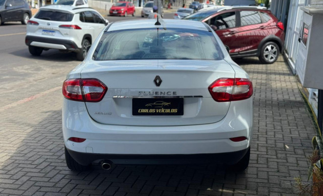Renault FLUENCE Sed. Dynamique 2.0 16V FLEX Aut. 2016 Flex-5