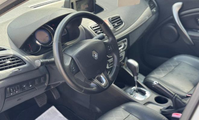 Renault FLUENCE Sed. Dynamique 2.0 16V FLEX Aut. 2016 Flex-2