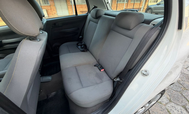 VW - VolksWagen Fox City 1.0 Mi/ 1.0Mi Total Flex 8V 5p 2009 Flex-6