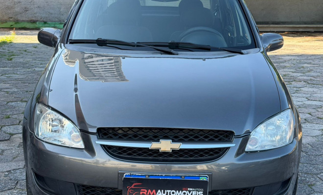 GM - Chevrolet Classic Life/LS 1.0 VHC FlexP. 4p 2016 Flex-0