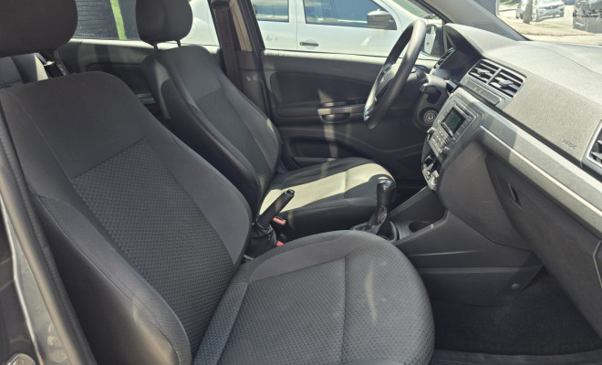 VW - VolksWagen VOYAGE 1.0 Flex 12V 4p 2023 Flex-9