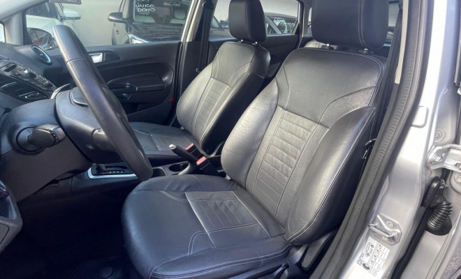 New Fiesta TITANIUM 1.6 16V Flex Aut. 2015-17