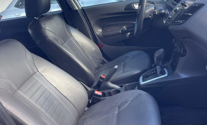 New Fiesta TITANIUM 1.6 16V Flex Aut. 2015-13