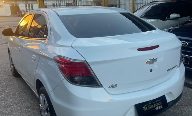 Chevrolet PRISMA Sed. LT 1.4 8V FlexPower 4p 2015-1