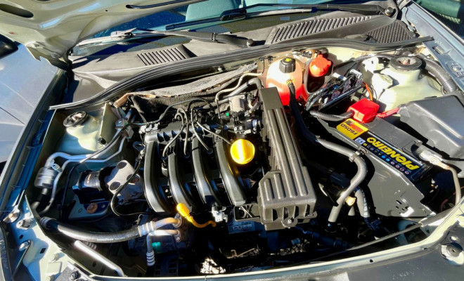 Renault Clio RN/Alizé/Expr./1.0 Hi-Power 16V 5p 2013 Flex-7