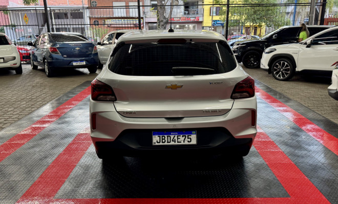 GM - Chevrolet ONIX HATCH PREM. 1.0 12V TB Flex 5p Aut. 2022 Flex-4