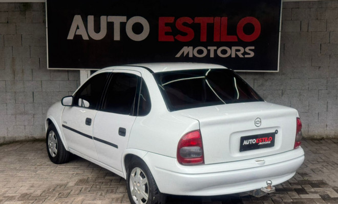 GM - Chevrolet Corsa Sed Class.Life 1.0/1.0 FlexPower 2006 Flex