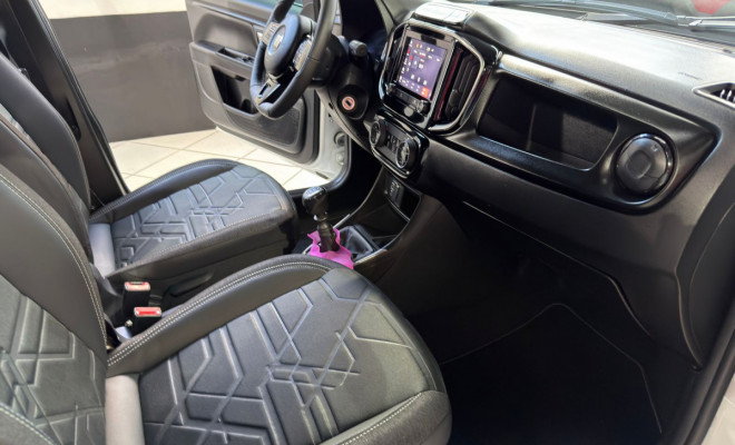 Fiat Strada Volcano 1.3 Flex 8V CD 2023 Flex-9