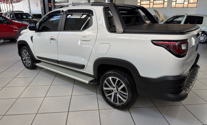 Fiat Strada Volcano 1.3 Flex 8V CD 2023 Flex-10